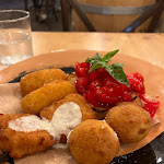 Photo n°1 de l'avis de Guillaume.a fait le 23/09/2023 à 13:14 sur le  La Locanda Del Grifo - Pizza & Restaurant à Naples