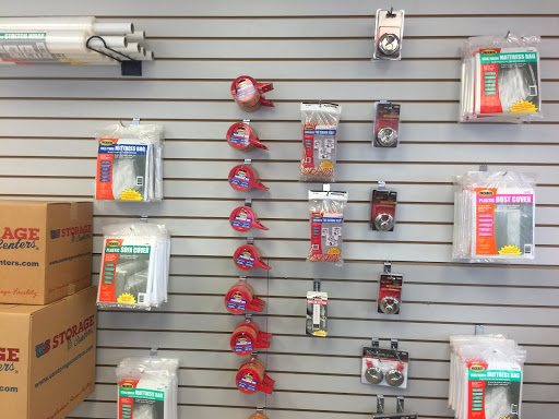 Self-Storage Facility «US Storage Centers», reviews and photos, 800 Fulgham Rd, Plano, TX 75093, USA