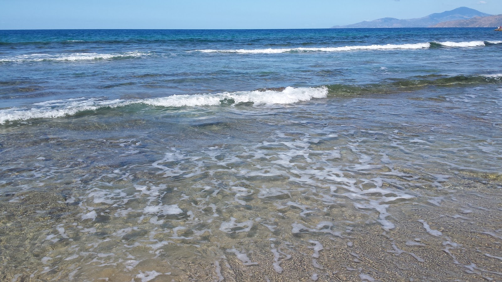 Foto van Spiaggia del Molo dei Francesi - populaire plek onder ontspanningskenners