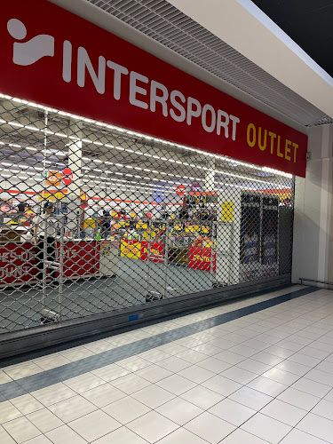 Magasin d'articles de sports Intersport Outlet Chartres - Lucé Lucé