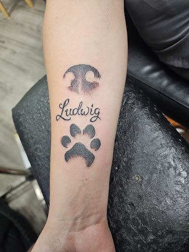 Explore drawing easy tattoo ideas, creative tattoo ideas in Raleigh, available at Gifted Styles