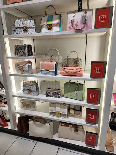 Shoe Store «Aldo Shoes», reviews and photos, 2800 W Big Beaver Rd u217, Troy, MI 48084, USA