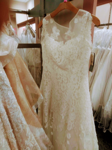 Shopping Mall «Oakdale Village Shopping Center», reviews and photos, 8301 3rd St N, St Paul, MN 55128, USA