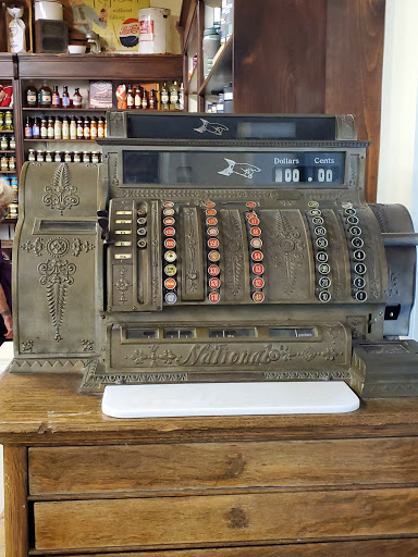 General Store «Mast General Store Winston-Salem», reviews and photos, 516 Trade St NW, Winston-Salem, NC 27101, USA