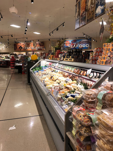 Supermarket «Big Y», reviews and photos, 772 N Main St, West Hartford, CT 06117, USA