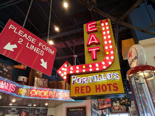 Shopping Mall «Rivercrest Shopping Center», reviews and photos, 13120 Rivercrest Dr, Crestwood, IL 60445, USA