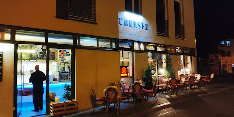 Übersee Curry & More - Wenigemarkt 20 Ecke, Kürschnergasse, 99084 Erfurt, Germany