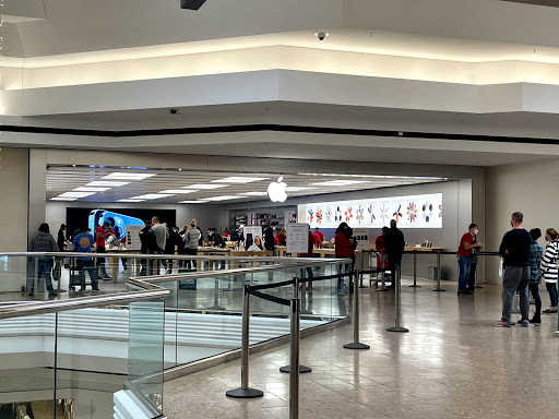 Computer Store «Apple Westfarms», reviews and photos, 500 W Farms Mall, Farmington, CT 06032, USA