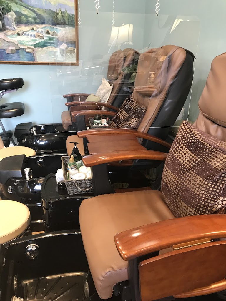 Anas Nails & Spa 10546
