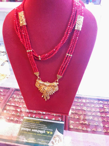 Indian Grocery Store «Nepali Store Cincinnatti Ohio», reviews and photos, 3091 W Galbraith Rd, Cincinnati, OH 45239, USA