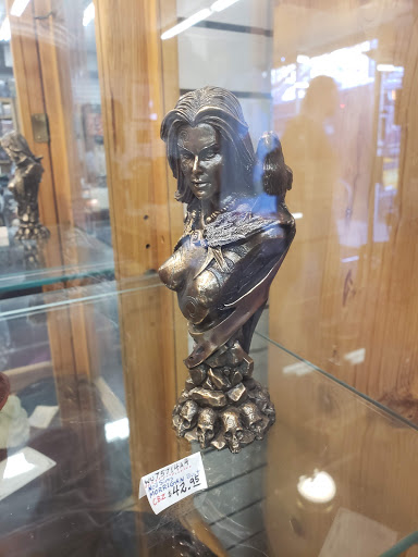 Book Store «Edge of the Circle Books», reviews and photos, 1307 NE 45th St, Seattle, WA 98105, USA