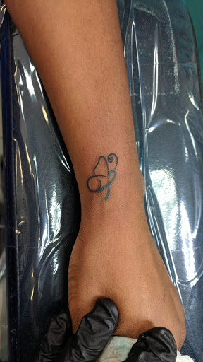Tattoo Shop «Body Language Custom Tattoo», reviews and photos, 13781 E Colonial Dr, Orlando, FL 32826, USA