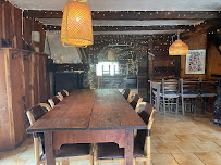 Atmosphère du Restaurant La Tanière: Cuisine argentine et traditionalle savoyard à Saint-Gervais-les-Bains - n°9