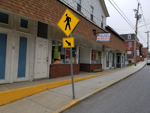 Thrift Store «St James Thrift Shop», reviews and photos, 234 S Main St, Mt Airy, MD 21771, USA