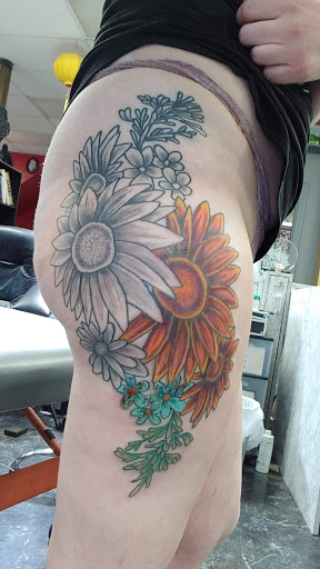 Tattoo Shop «Tattoo Blues NY», reviews and photos, 148 Jay St, Schenectady, NY 12305, USA