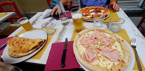 La Cruda Pizza - Via Palazzo di Città, 7d, 10122 Torino TO, Italy