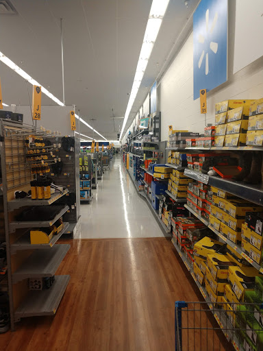 Department Store «Walmart Supercenter», reviews and photos, 3002 Stacy Allison Way, Woodburn, OR 97071, USA