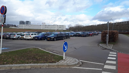 [P] Parking Boulevard Konrad Adenauer