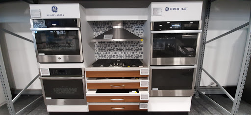 Electronics Store «Best Buy», reviews and photos, 1801 Hempstead Rd, Lancaster, PA 17601, USA