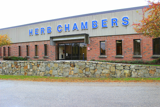Auto Body Shop «Herb Chambers Collision Center of Braintree», reviews and photos, 75 Lundquist Dr, Braintree, MA 02184, USA