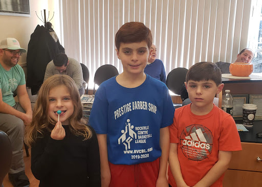 Barber Shop «Prestige Barber Shop», reviews and photos, 283 Merrick Rd, Rockville Centre, NY 11570, USA