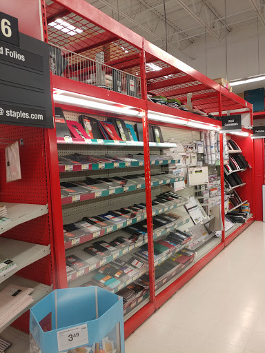 Office Supply Store «Staples», reviews and photos, 601 Troy Schenectady Rd, Latham, NY 12110, USA