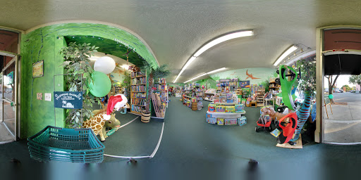 Toy Store «Dinosaur Farm», reviews and photos, 1510 Mission St, South Pasadena, CA 91030, USA