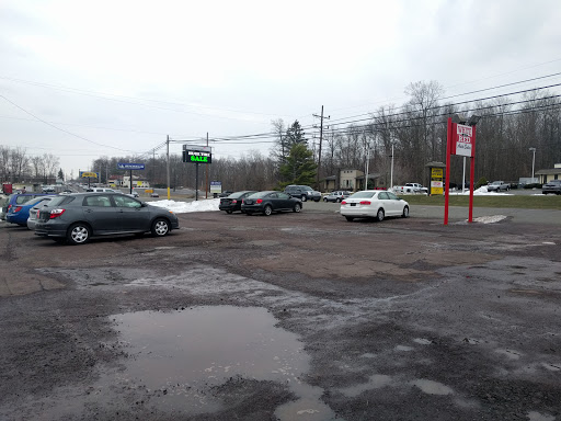 White & Red Auto Sales LLC, 1115 N West End Blvd, Quakertown, PA 18951, USA, 