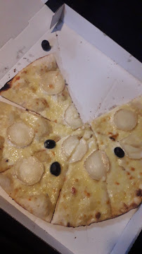 Plats et boissons du Pizzeria Italiano Pizza à Chasse-sur-Rhône - n°7