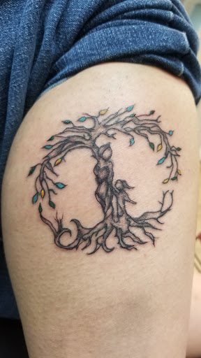 Tattoo Shop «Tatu», reviews and photos, 1704 N Dixie Hwy, Elizabethtown, KY 42701, USA