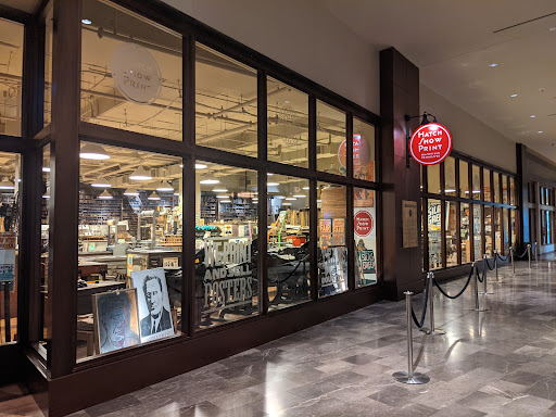 Print Shop «Hatch Show Print», reviews and photos, 224 5th Ave S, Nashville, TN 37203, USA