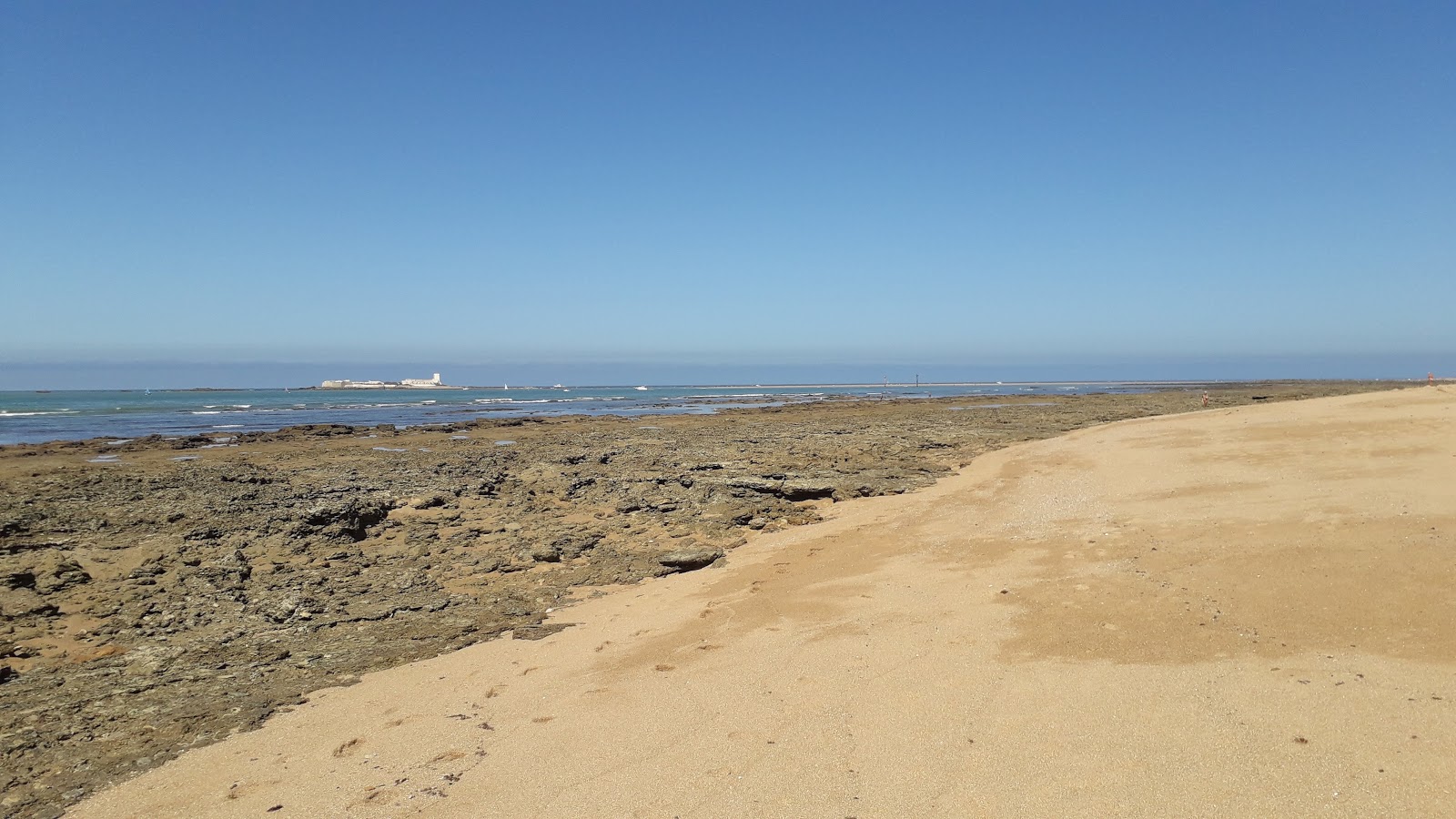 Φωτογραφία του Playa de Sancti-Petri παροχές περιοχής