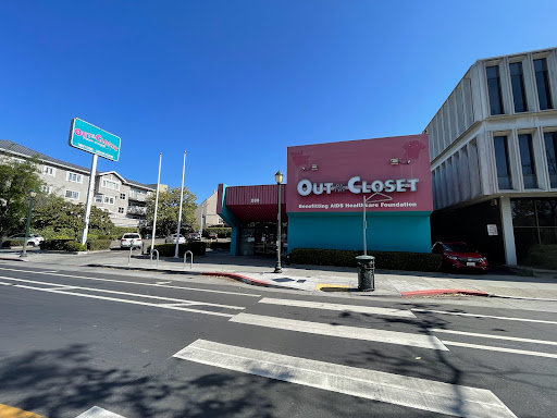 Thrift Store «Out of the Closet Oakland», reviews and photos, 238 E 18th St, Oakland, CA 94606, USA