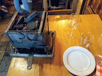 Raclette du Restaurant servant de la raclette La Meule Du Berger à Bordeaux - n°13