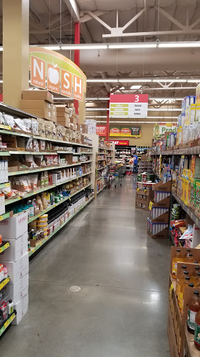 Grocery Store «Grocery Outlet Bargain Market», reviews and photos, 9026 E Valley Blvd, Rosemead, CA 91770, USA