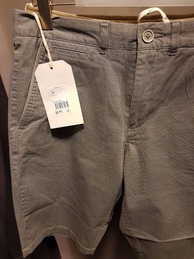 Magasins pour acheter des pantalons pour hommes Lyon