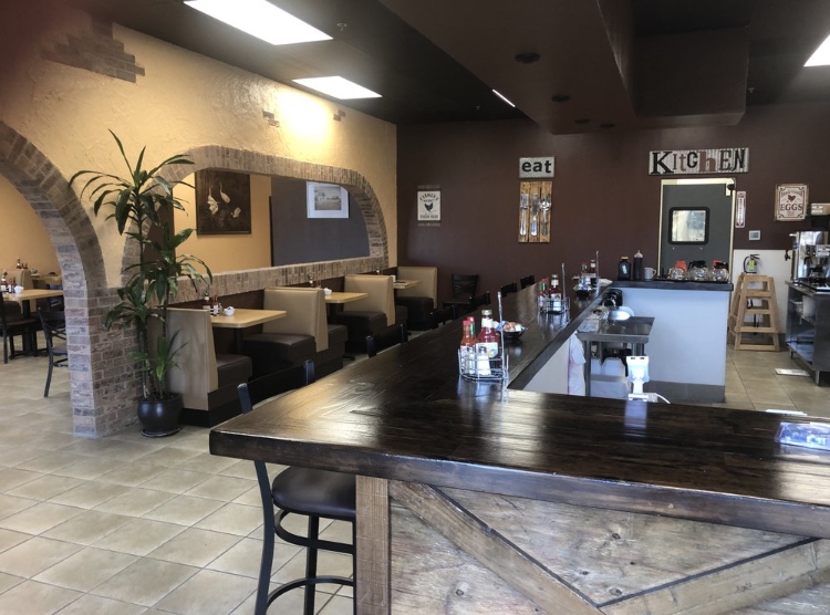 Hills Country Kitchen 92399