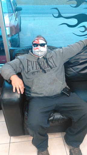 Tattoo Shop «Attitudes Muskegon», reviews and photos, 1610 Evanston Ave, Muskegon, MI 49442, USA