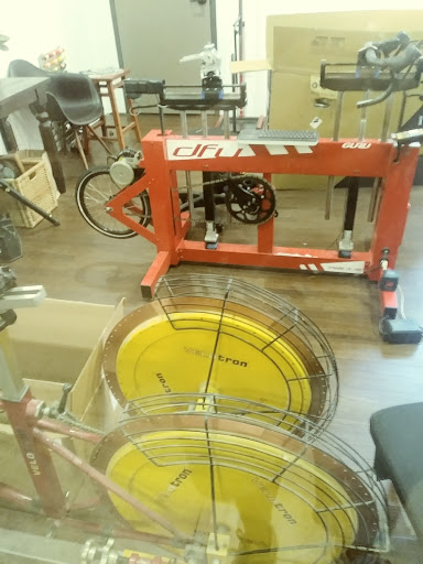 Bicycle Store «Moment Bicycles», reviews and photos, 2816 Historic Decatur Rd Suite 135, San Diego, CA 92106, USA