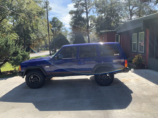 Auto Body Shop «Sprayglo Auto Refinishing», reviews and photos, 395 Connell Rd, Valdosta, GA 31602, USA