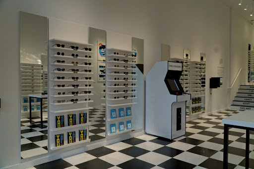 Optician «Warby Parker Annex», reviews and photos, 817 NW 23rd Ave, Portland, OR 97210, USA