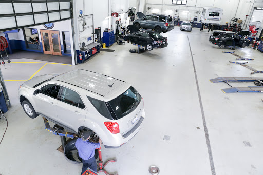 Auto Repair Shop «Star Auto Authority», reviews and photos, 600 Lakeview Pkwy, Vernon Hills, IL 60061, USA