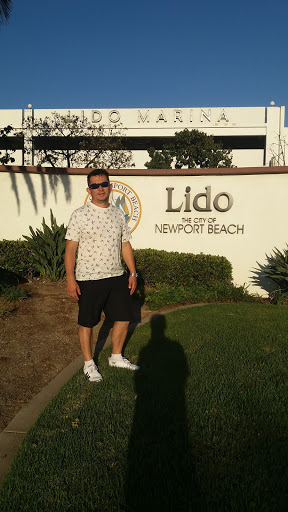 Book Store «Lido Village Books», reviews and photos, 3424 Via Oporto #102, Newport Beach, CA 92663, USA