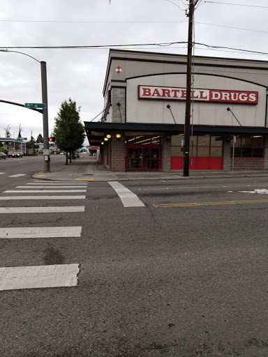 Drug Store «Bartell Drugs Broadway», reviews and photos, 1825 Broadway, Everett, WA 98201, USA
