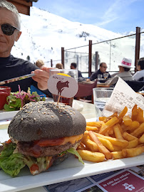 Hamburger du Restaurant et Snack du Plan des Mains à Méribel - n°8
