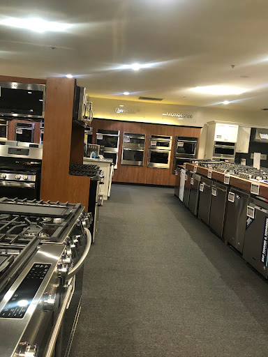 Appliance Store «Howards TV & Appliance», reviews and photos, 333 N Central Ave, Glendale, CA 91203, USA