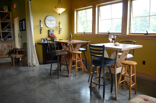 Winery «Cogdal Vineyards», reviews and photos, 7143 107th Ave, South Haven, MI 49090, USA