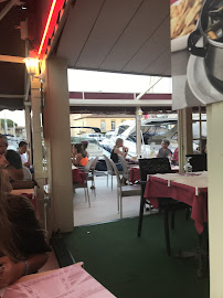 Atmosphère du Restaurant La Marina à Grimaud - n°4
