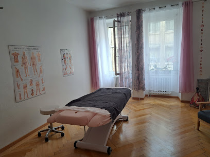 ATELIER-ESMERALDA ( massage et réflexologie)