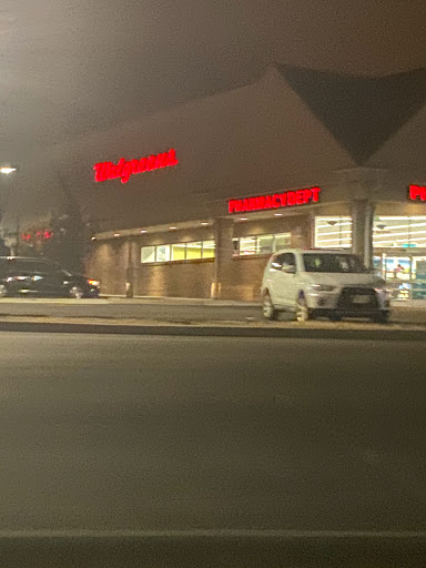 Drug Store «Walgreens», reviews and photos, 593 Market St, Elmwood Park, NJ 07407, USA
